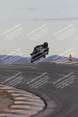 media/Sep-21-2025-Race Pace (Sun) [[98bf33ef95]]/Non Verified/1-Turns 9 and 10 (8am)/